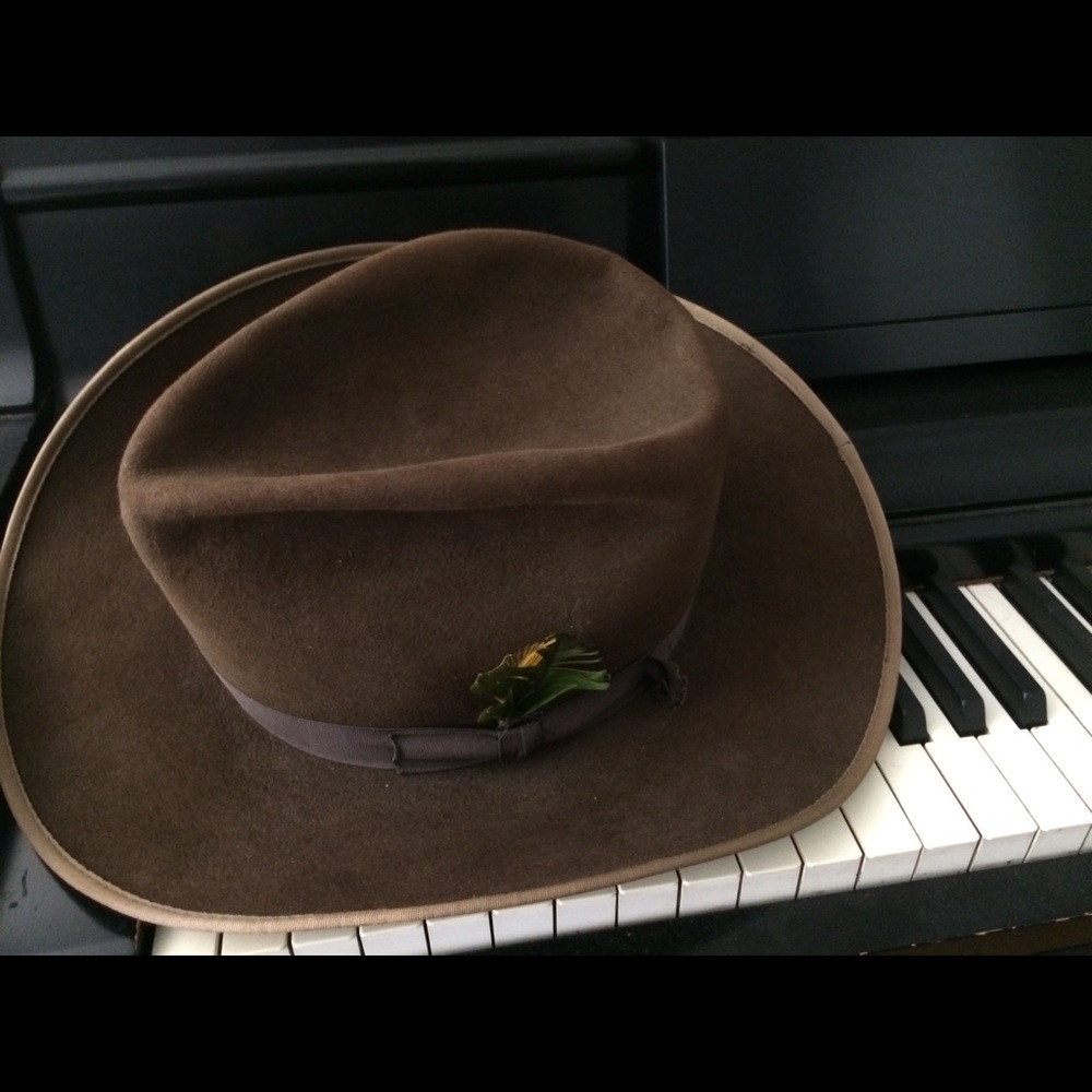 Vintage Stetson hat 🎩